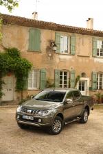 Mitsubishi L200 Double Cab 2015 года